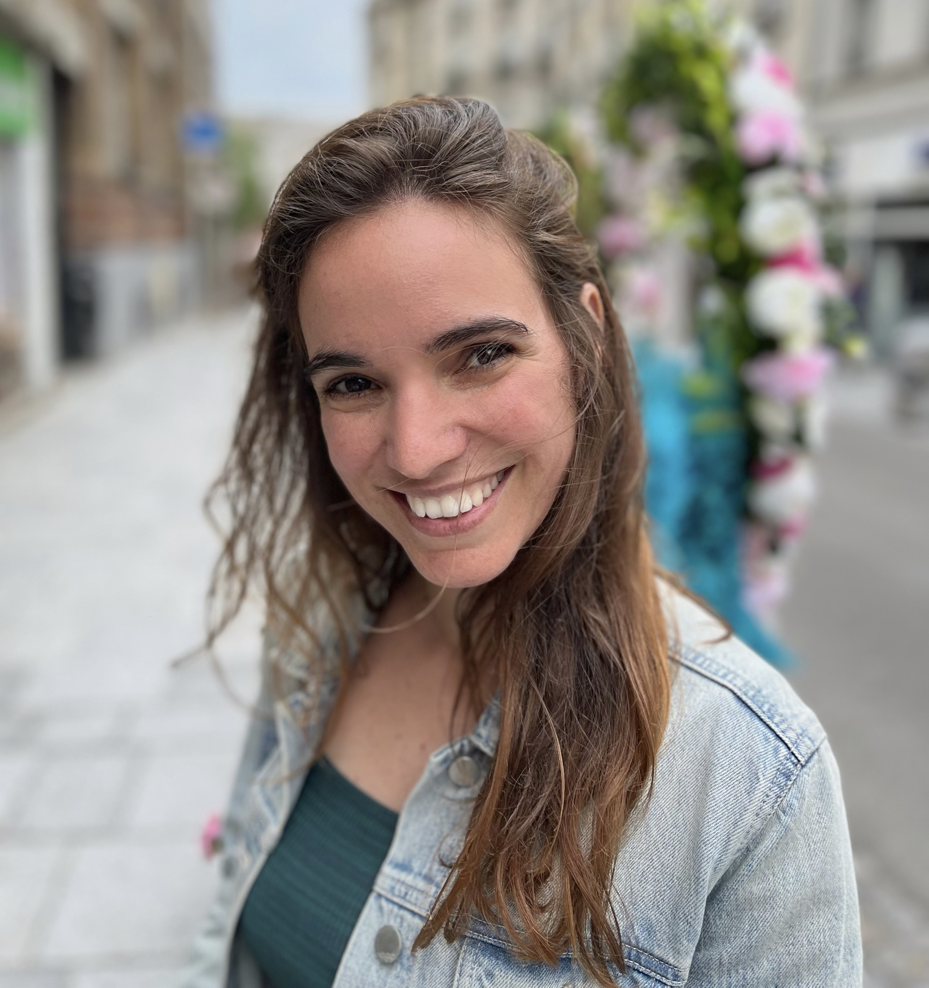 un portrait de Camille Cecchi